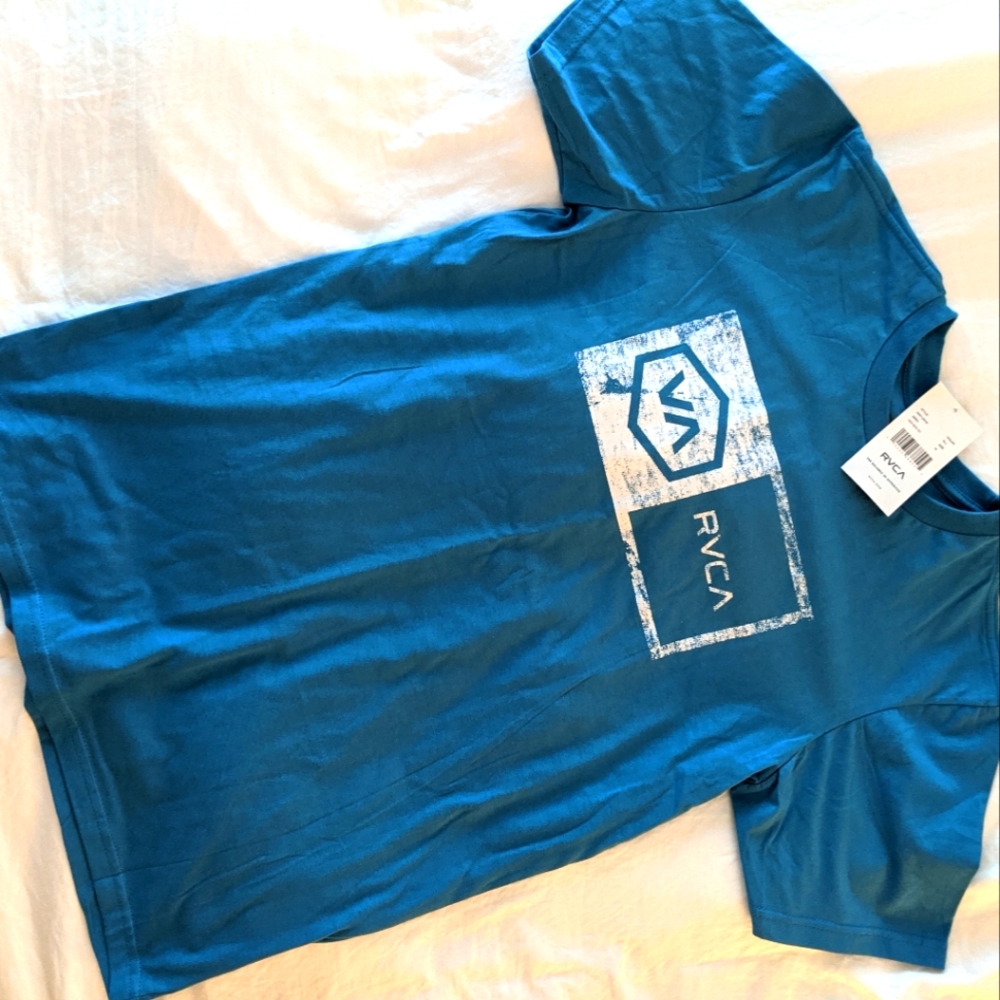 RVCA Men's (M) Blue T-shirt